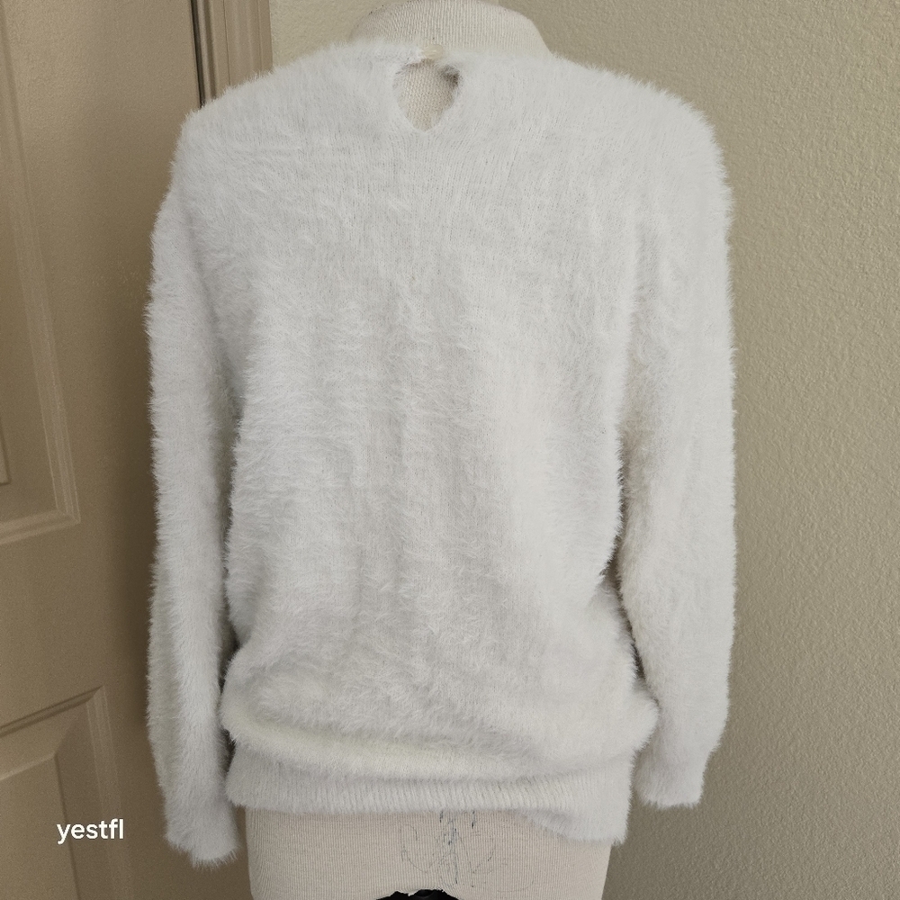 Anthropologie Aubade Rosie Neira fuzzy sweater pullover M - Picture 5 of 7